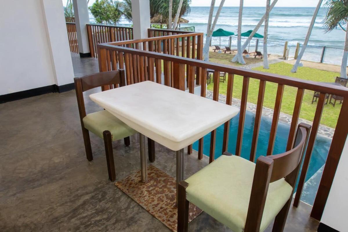 Shavara Beach Ahangama Buitenkant foto